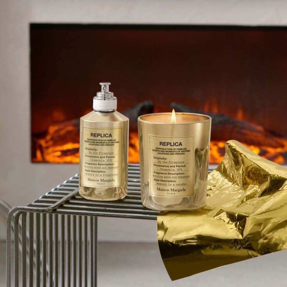 Maison Margiela
REPLICA' Limited Edition By the Fireplace set